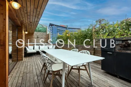 Spacious 3-bed penthouse with terrace in Guindalera, Salamanca