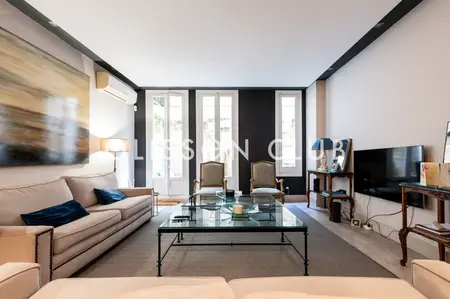 Photo of Donde el Lujo Encuentra la Tranquilidad: Dúplex con Jardín Privado