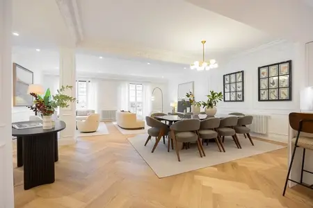 4-bed apartment with terrace in Castellana, Salamanca