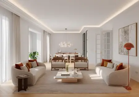 Renovated 4-bed apartment with lift in Almagro, Chamberí