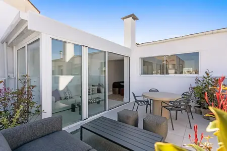 2-bed penthouse with terrace in Goya, Salamanca