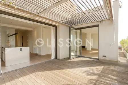 4-bed penthouse with terrace in Lista, Salamanca