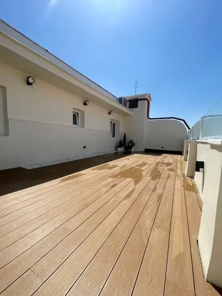 Fantástico piso con gran terraza en Trafalgar