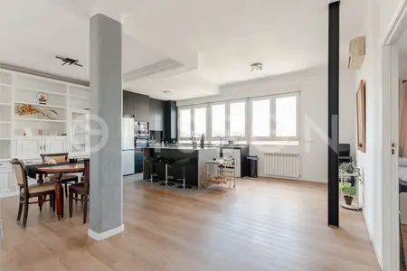 6-dormitorio ático en finca clásica en Goya, Salamanca