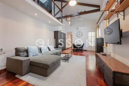 3-bed penthouse with terrace in Goya, Salamanca