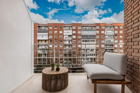 Magnífico piso de 3 hab reformado y amueblado a estrenar con terraza