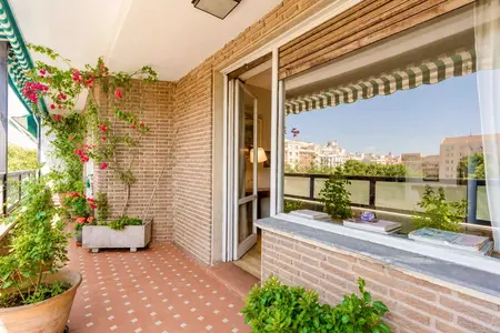 5-bed apartment with terrace in Lista, Salamanca
