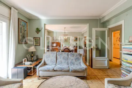 Exclusiva y luminosa vivienda a reformar en Paseo de la Habana