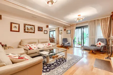 5-bed townhouse with terrace in Encinar de los Reyes, La Moraleja