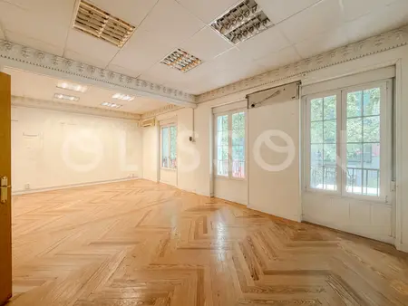 Five-bed apartment with terrace on Velázquez in Recoletos, Salamanca