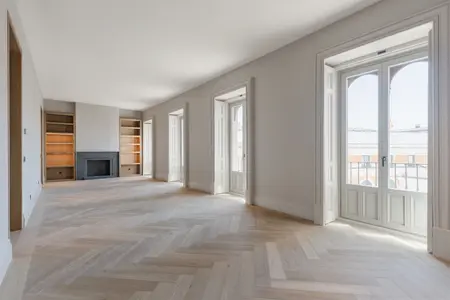 Rooftop 3-bed penthouse with terrace in Huertas, Centro