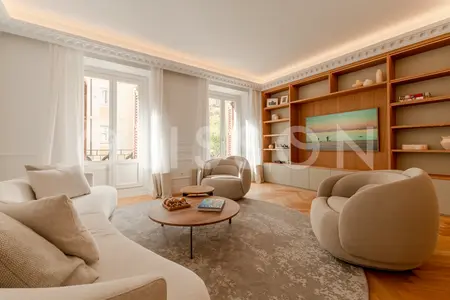 Photo of Classic 3-bed apartment in classic building in Recoletos, Salamanca