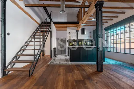 2-bed penthouse with terrace in Centro