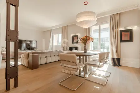 3-bed apartment with terrace in Castellana, Salamanca